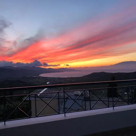 Thea - The View 2nd Floor Áno Yerakaríon