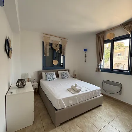 شقة Thea - The View 2nd Floor Áno Yerakaríon